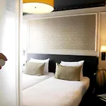 Hotel Le Montmartre Saint Pierre