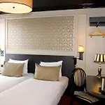 Hotel Le Montmartre Saint Pierre