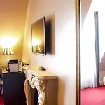 Hotel Le Montmartre Saint Pierre Parigi
