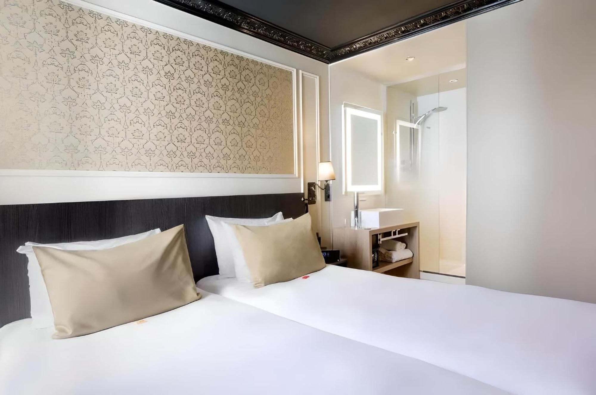 Hotel Le Montmartre Saint Pierre