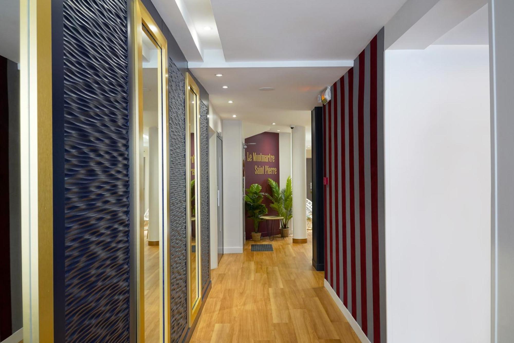 Le Montmartre Saint Pierre