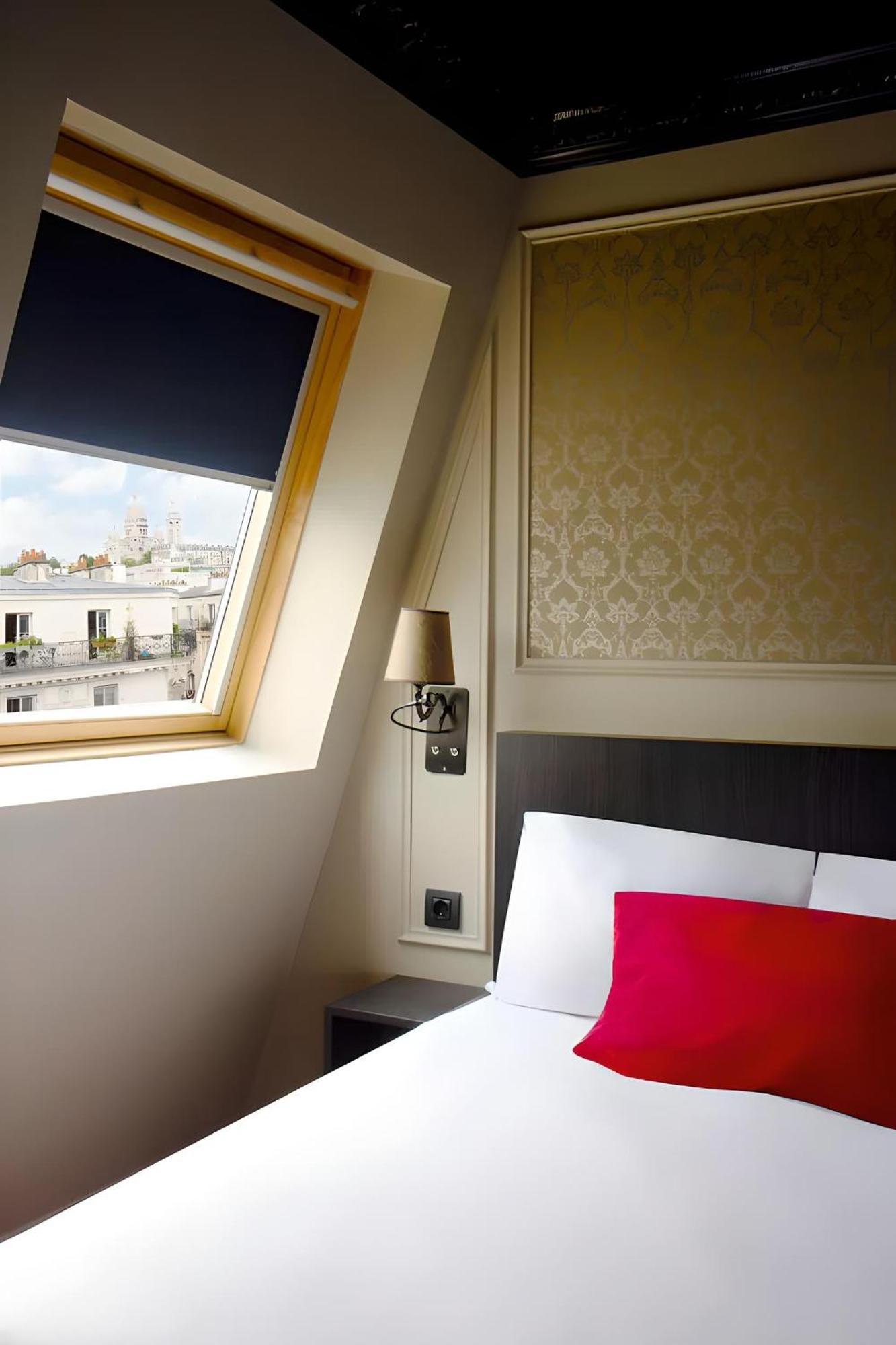 Le Montmartre Saint Pierre 3*