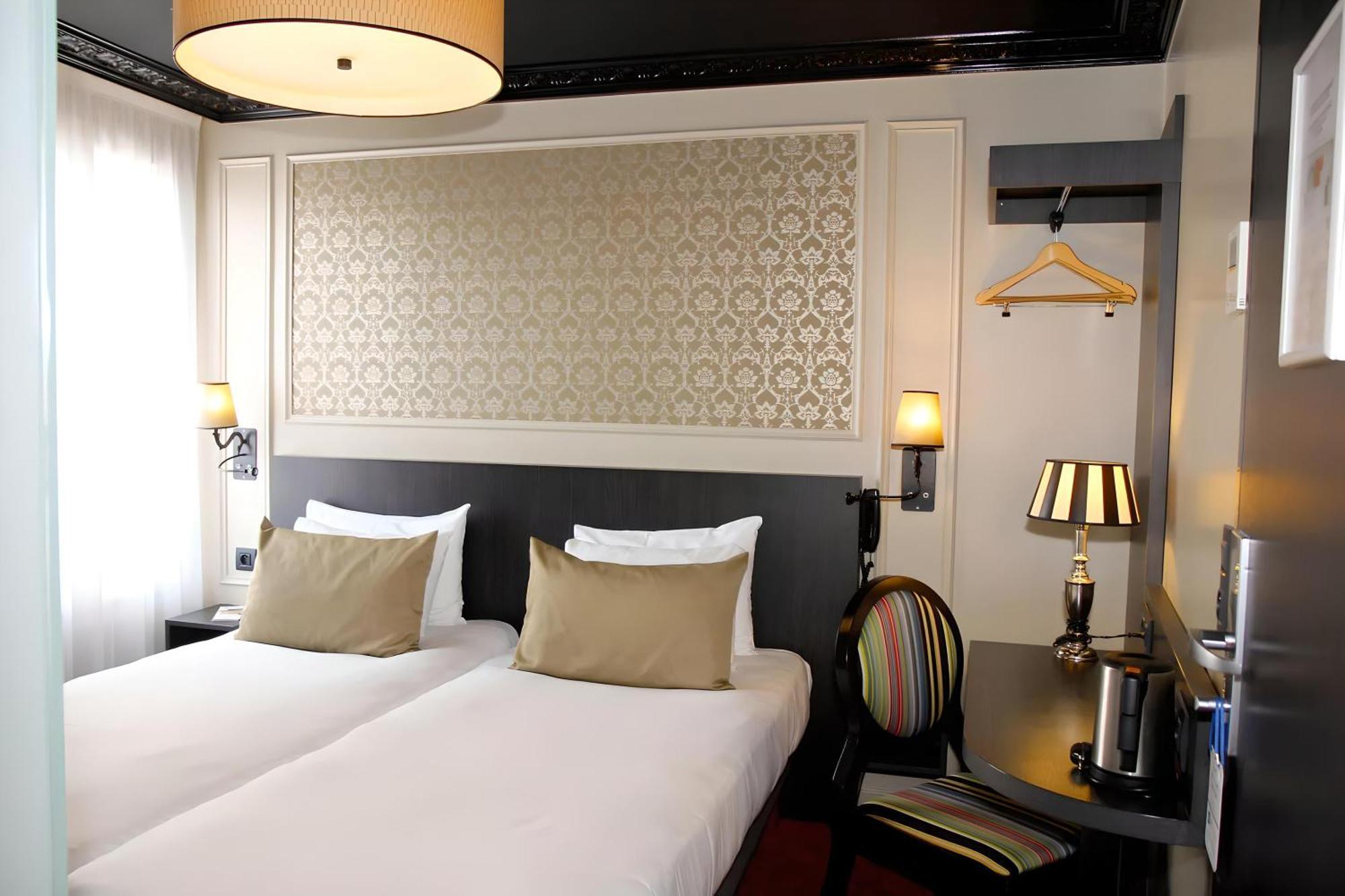 Le Montmartre Saint Pierre 3* Parigi